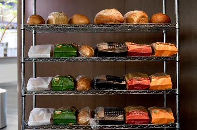 Cum păstrezi pentru mai mult timp prospețimea produselor de panificație