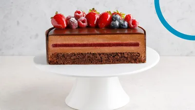 Tort cu zmeură în ciocolată